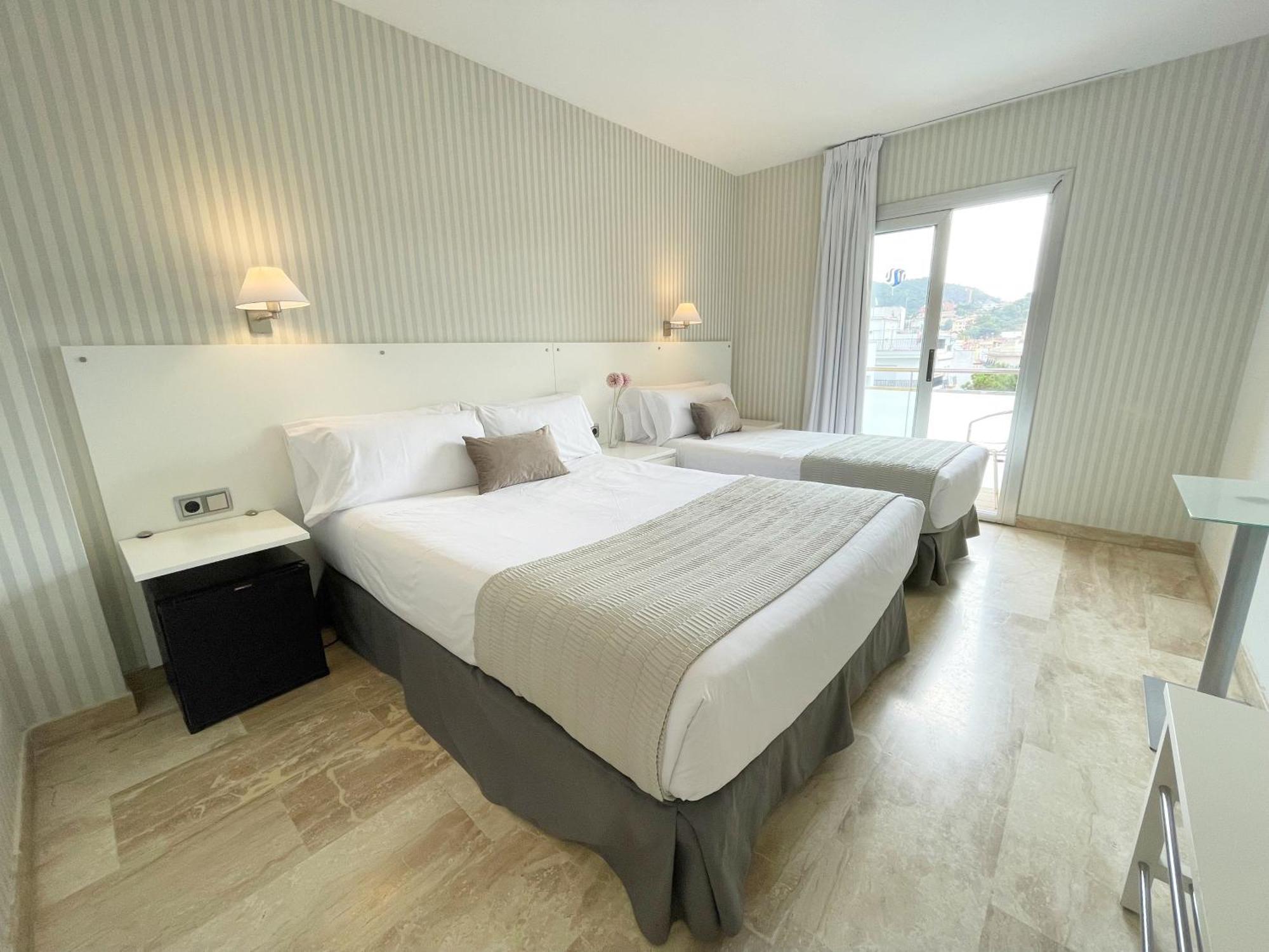 Hotel Turissa Tossa de Mar Kültér fotó