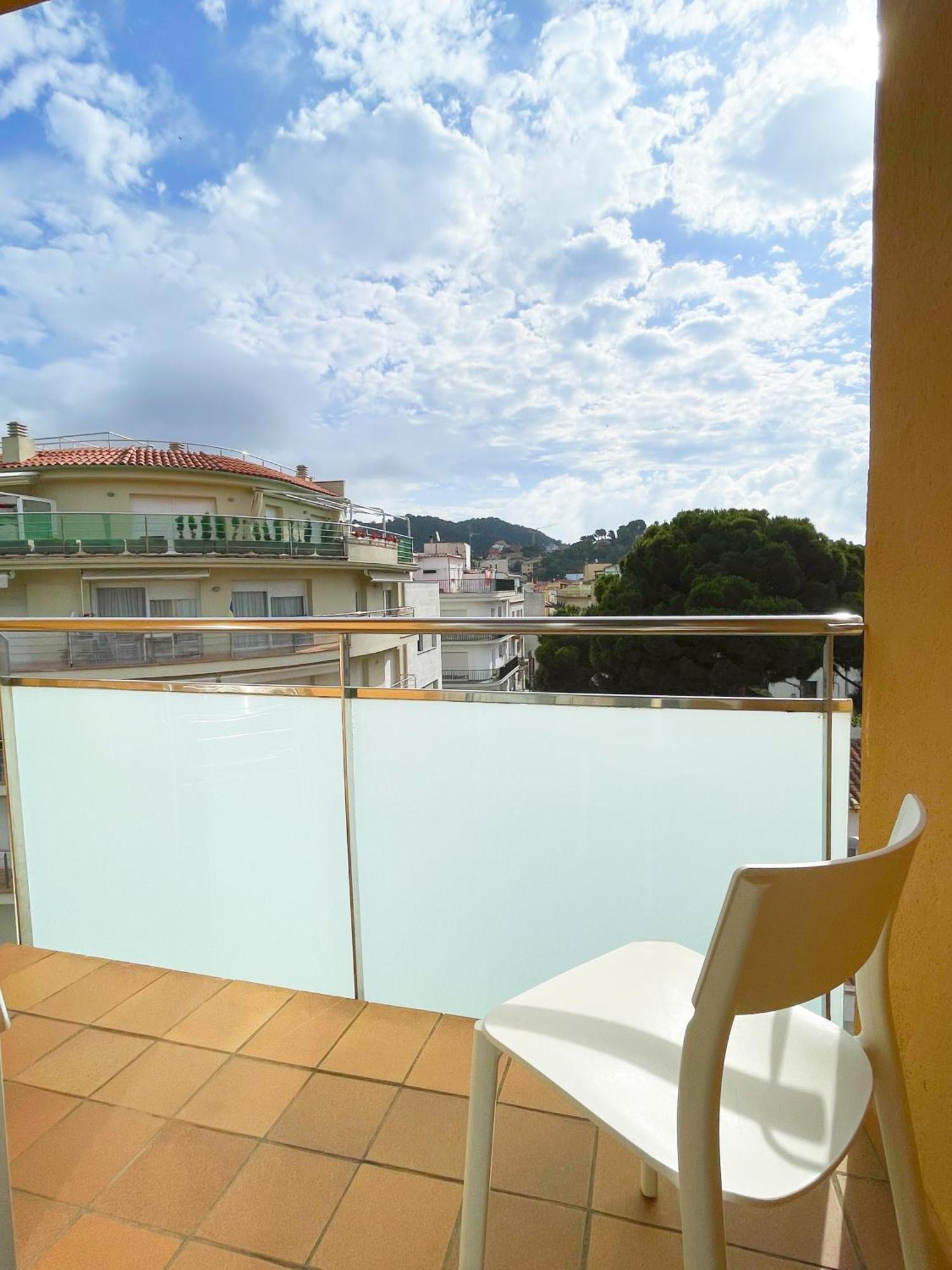 Hotel Turissa Tossa de Mar Kültér fotó