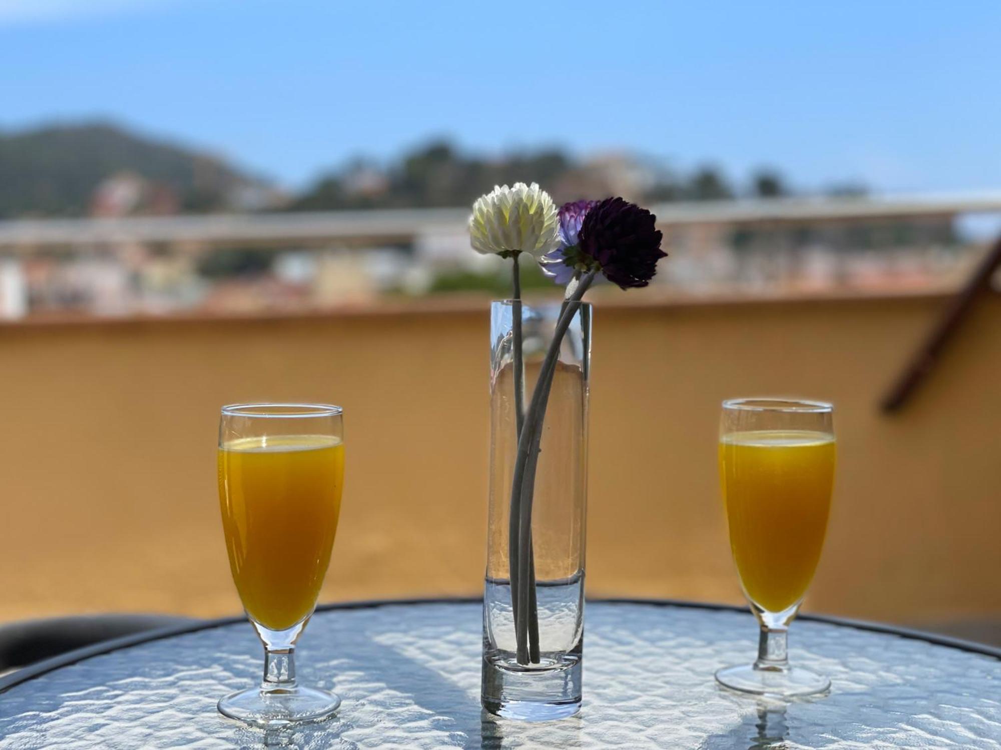 Hotel Turissa Tossa de Mar Kültér fotó